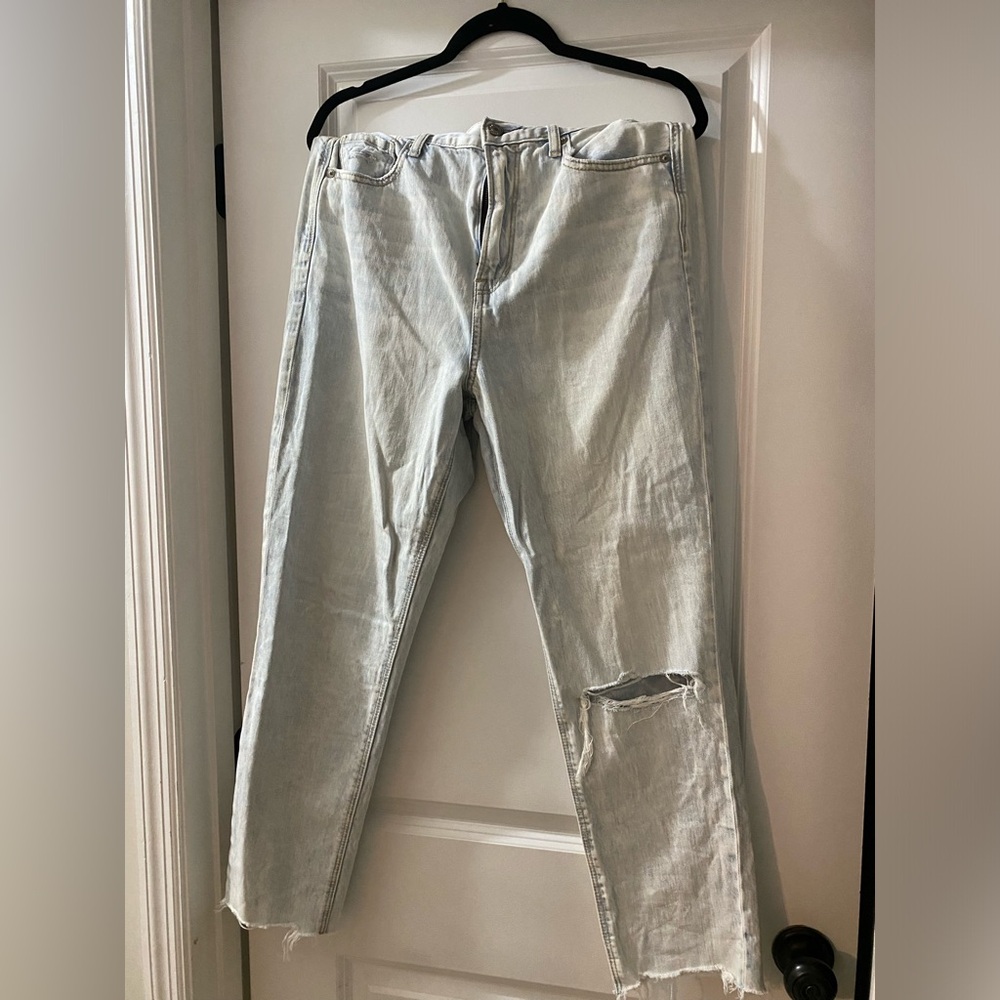 American Eagle Light washed Jeans